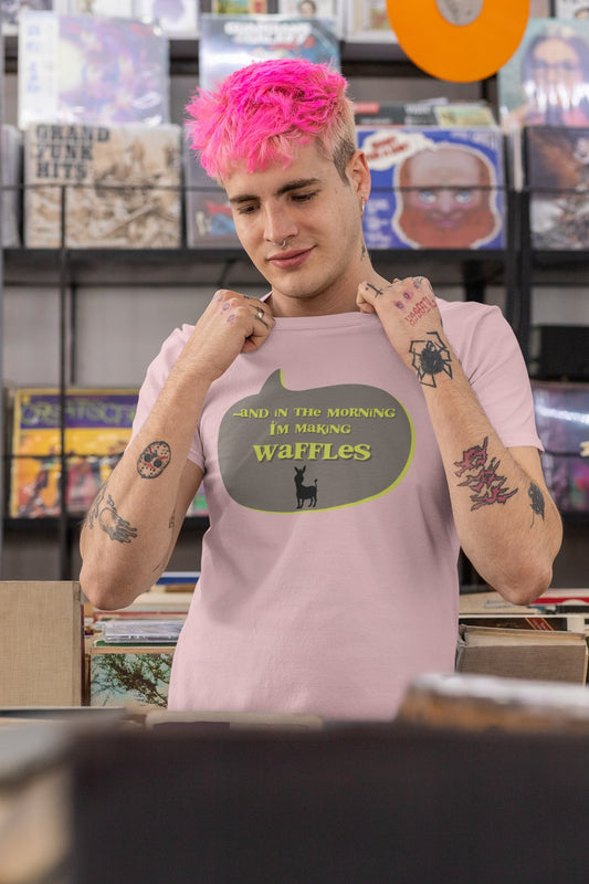 "In the morning I'm making waffles". Donkey quote uit Shrek. 100% biologisch katoen - Kleur: Cotton Pink