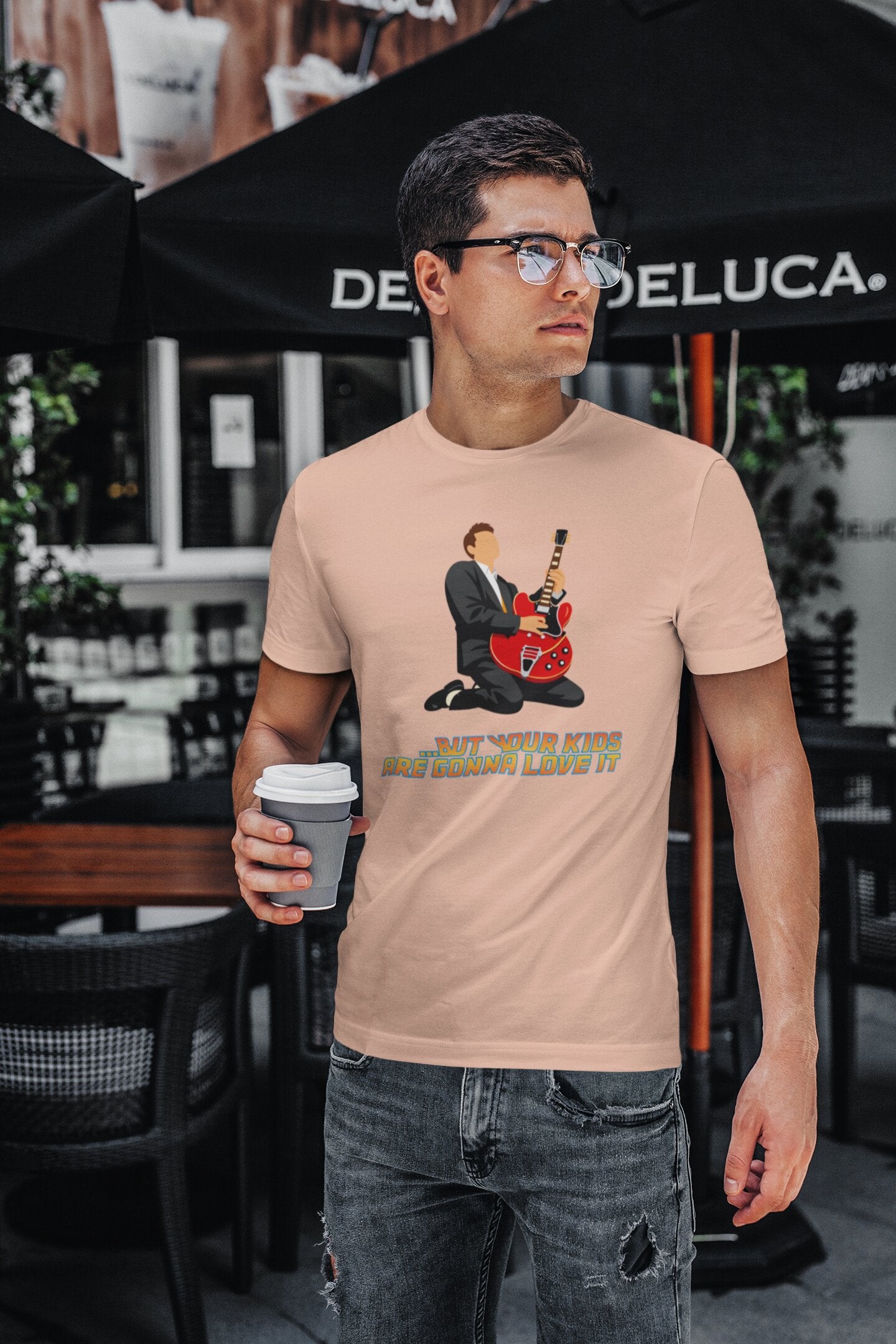Back to the Future Marty McFly gitaarsolo T-shirt - 100% biologisch katoen - Kleur: Fraiche Peche