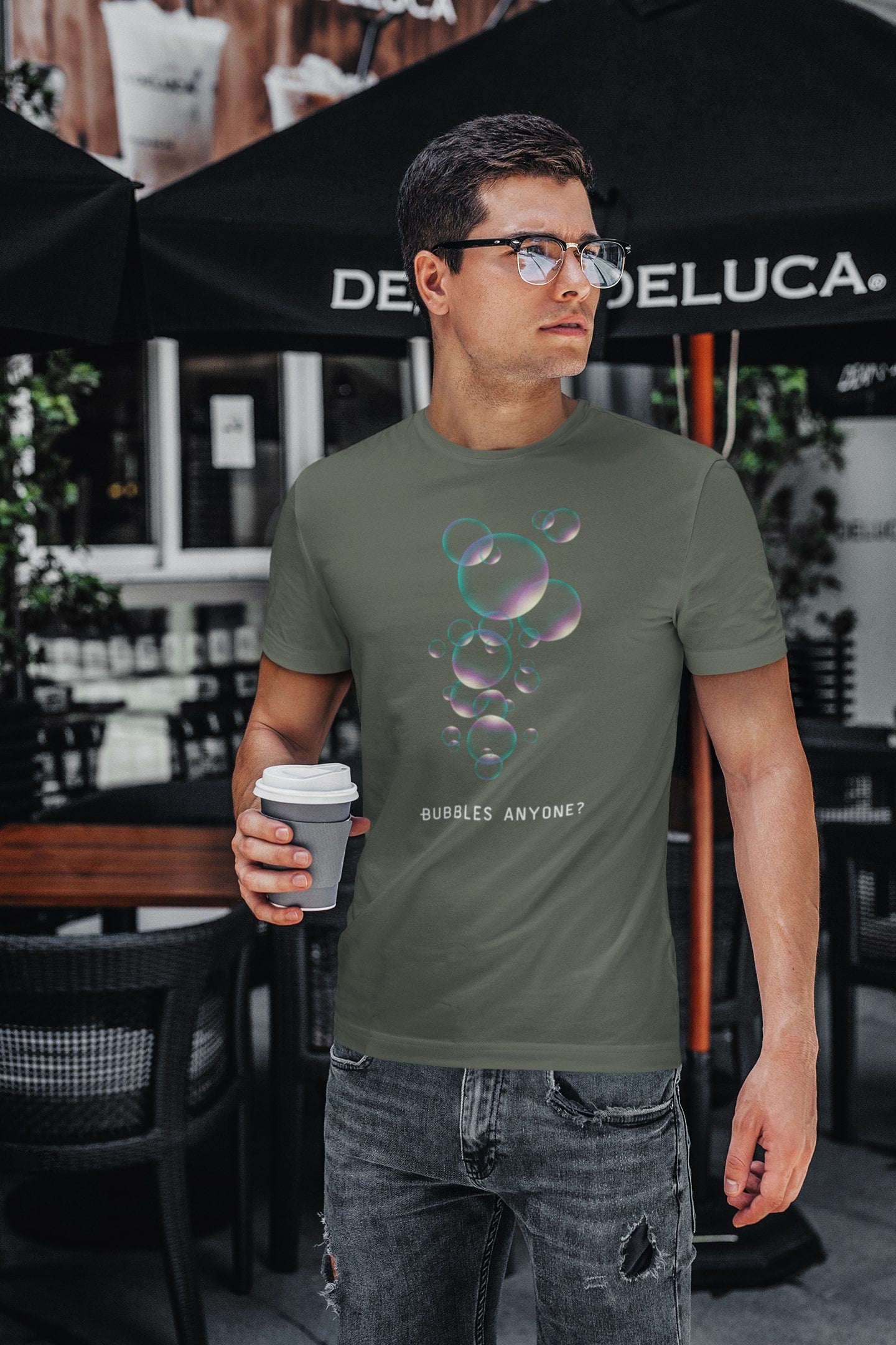 Bubbels of bellenblazen. Maak mensen aan het lachen door jeugdsentiment en herkenning. Eco-friendly biologisch katoen. Kleur: Khaki