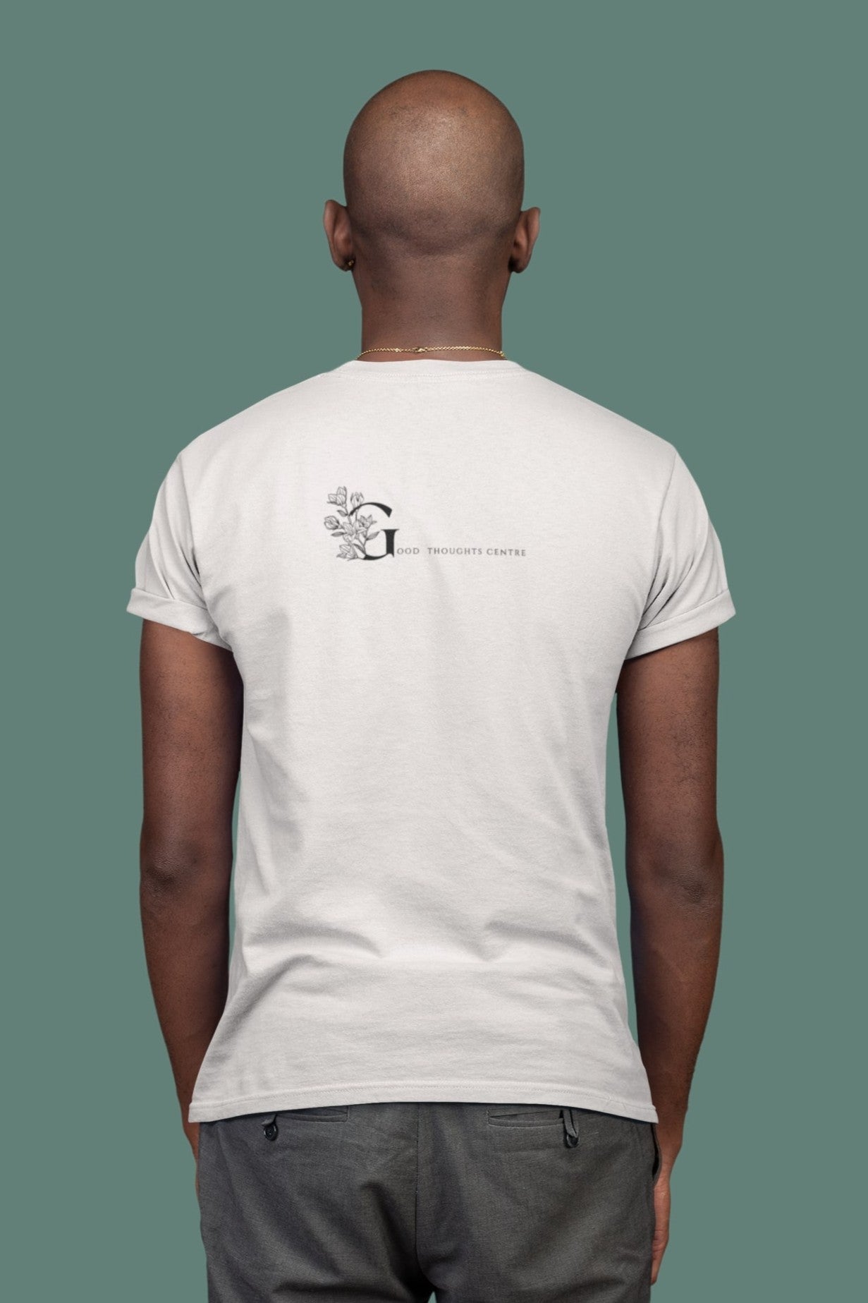 Good Thoughts Centre T-shirt - Achterzijde: Logo. Kleur: Off White