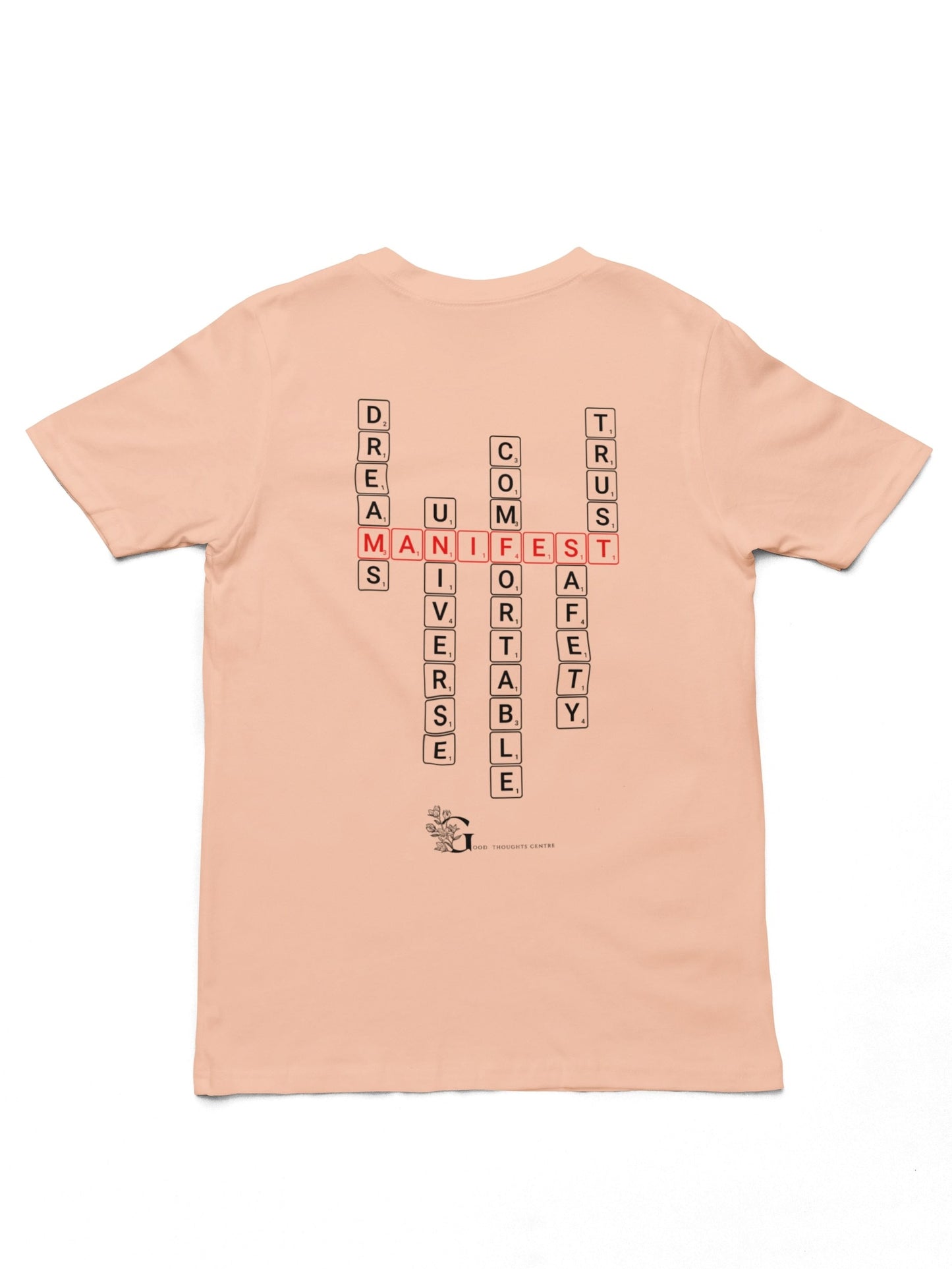 Good Thoughts Centre T-shirt - Achterzijde: Scrabble manifesteren (Engels) & GTC logo. Kleur: Fraiche Peche