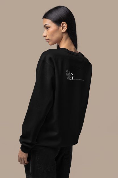 Good Thoughts Centre Sweater - Achterzijde: logo. Kleur: Black