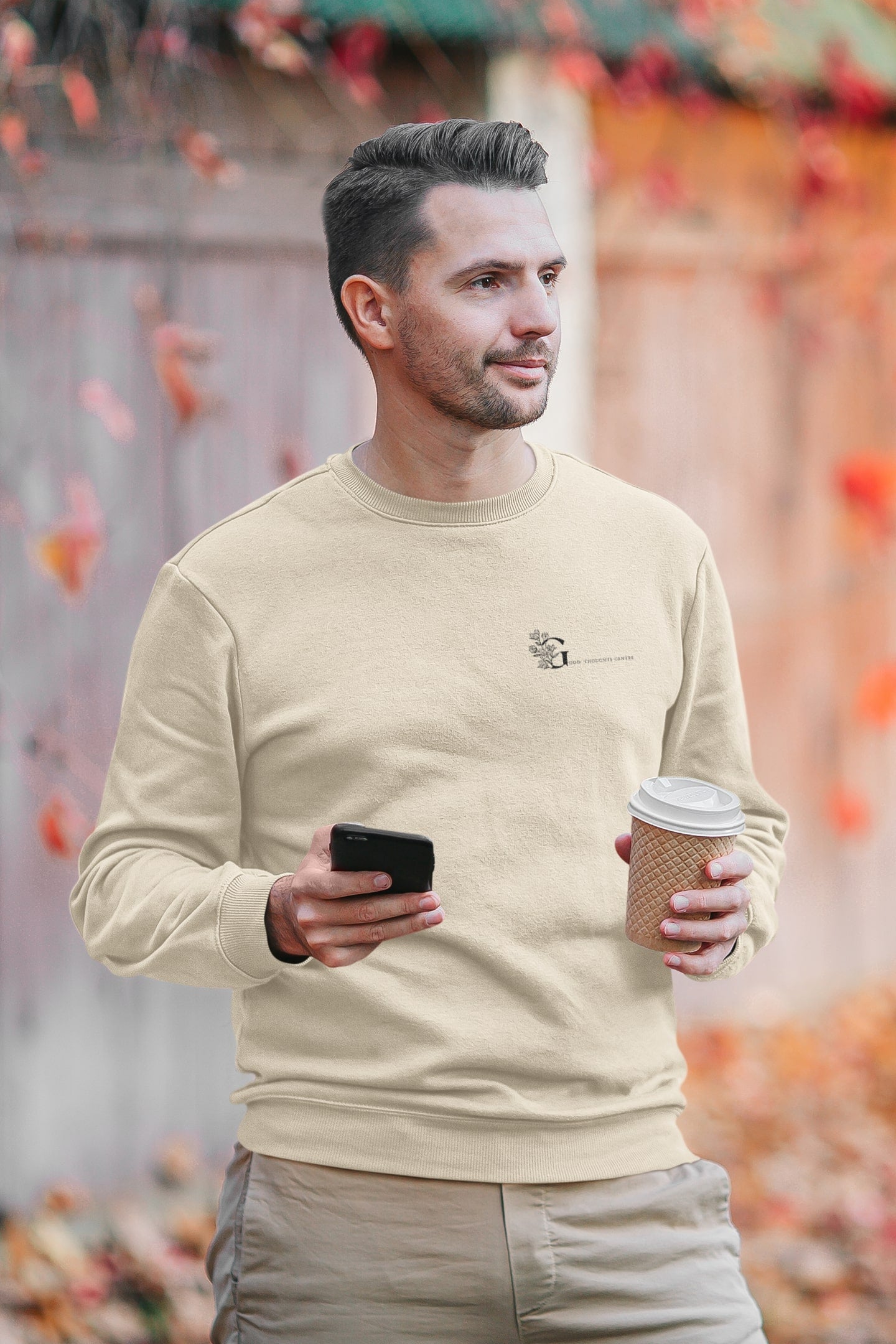 Good Thoughts Centre Sweater Scrabble - Voorzijde: Logo. Kleur: Natural Raw
