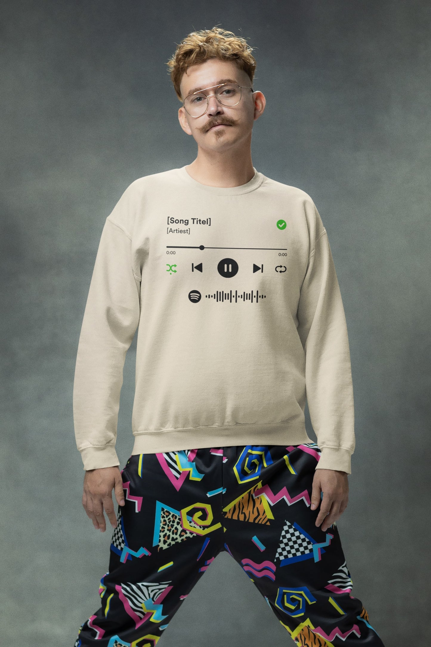Spotify Player shirt van biologisch katoen met scanbare Spotify code! Welk nummer er wordt afgespeeld bepaal je natuurlijk helemaal zelf.
100% biologisch katoen. Kleur: Natural Raw