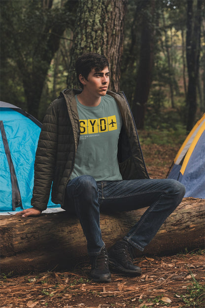 Bepaal zelf welke airport code je op je shirt zet. 100% biologisch katoen - Kleur: Green Bay