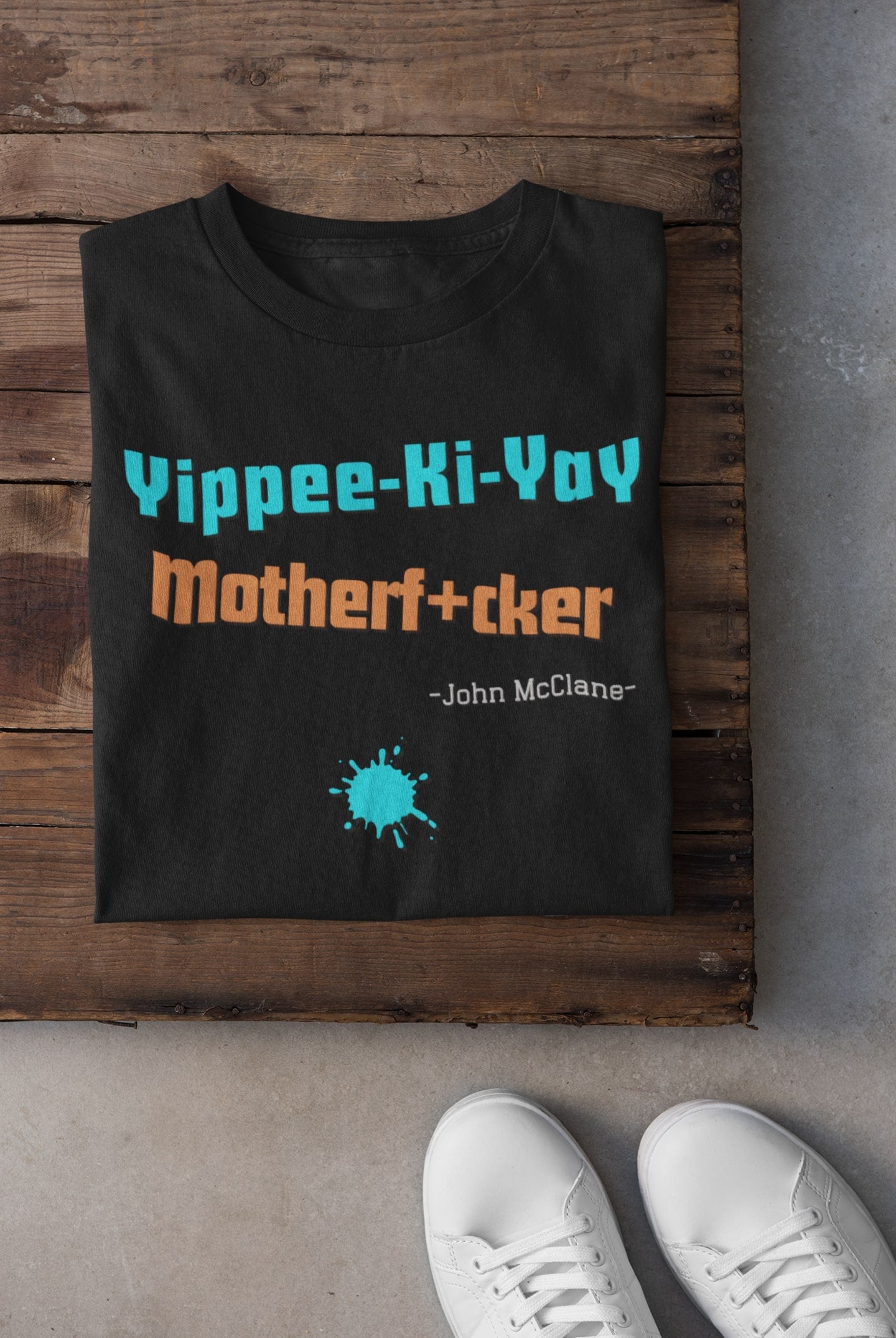 De beroemde quote uit de beruchte Die Hard films met Bruce Willis. Yippee Ki Yay Motherfucker - Kleur: Black